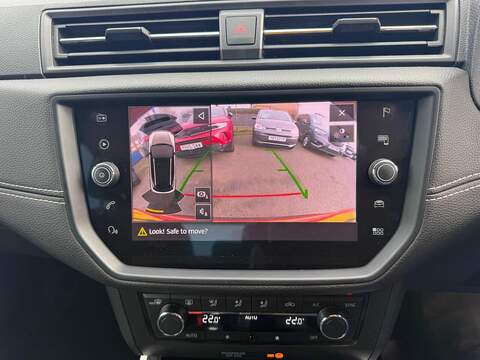 SEAT Arona 1.6 TDI XCELLENCE Lux SUV 5dr Diesel DSG Euro 6 (s SUV 1.6 Automatic Diesel - U79948