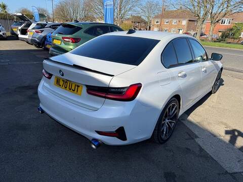 BMW 3 Series 2.0 320i Sport Saloon 4dr Petrol Auto Euro 6 (s/s) (184 ps) - U79951