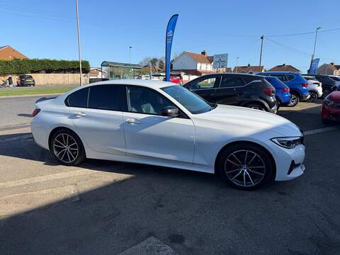 BMW 3 Series 2.0 320i Sport Saloon 4dr Petrol Auto Euro 6 (s/s) (184 ps) - U79951