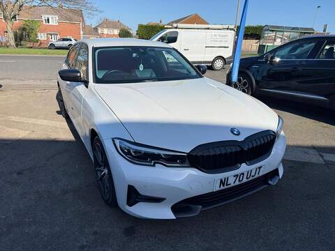 BMW 3 Series 2.0 320i Sport Saloon 4dr Petrol Auto Euro 6 (s/s) (184 ps) - U79951