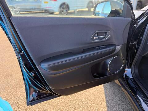 Honda HR-V 1.5 i-VTEC SE SUV 5dr Petrol CVT Euro 6 (s/s) (130 ps) - U79952