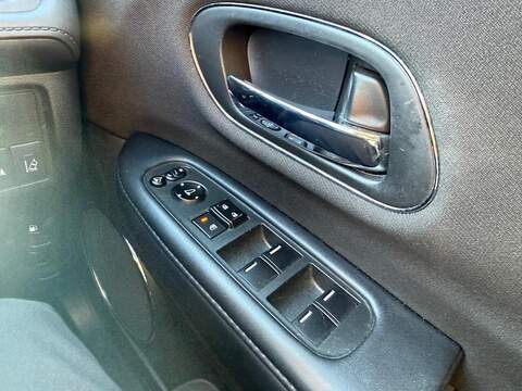 Honda HR-V 1.5 i-VTEC SE SUV 5dr Petrol CVT Euro 6 (s/s) (130 ps) - U79952