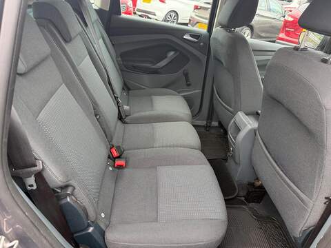 Ford C-Max TDCi Zetec MPV 1.6 Manual Diesel - U79960