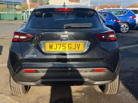 Nissan Juke 1.0 DIG-T N-Connecta DCT Auto Euro 6 (s/s) 5dr - U79964