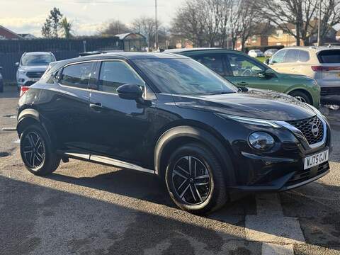 Nissan Juke 1.0 DIG-T N-Connecta DCT Auto Euro 6 (s/s) 5dr - U79964