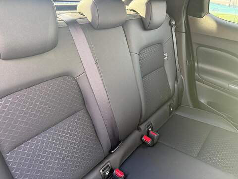 Nissan Juke 1.0 DIG-T N-Connecta DCT Auto Euro 6 (s/s) 5dr - U79964