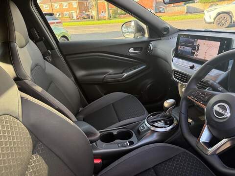 Nissan Juke 1.0 DIG-T N-Connecta DCT Auto Euro 6 (s/s) 5dr - U79964
