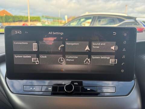 Nissan Juke 1.0 DIG-T N-Connecta DCT Auto Euro 6 (s/s) 5dr - U79964