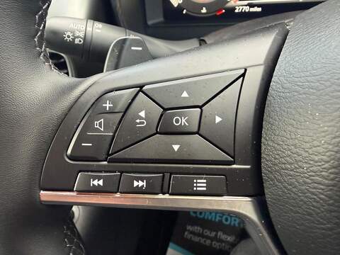 Nissan Juke 1.0 DIG-T N-Connecta DCT Auto Euro 6 (s/s) 5dr - U79964