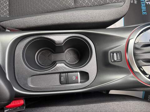 Nissan Juke 1.0 DIG-T N-Connecta DCT Auto Euro 6 (s/s) 5dr - U79964