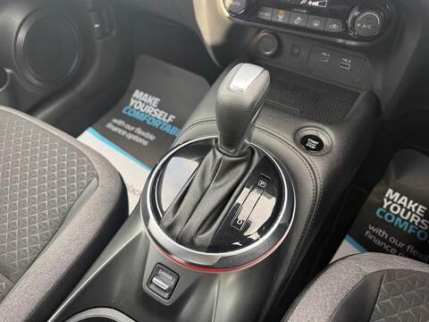 Nissan Juke 1.0 DIG-T N-Connecta DCT Auto Euro 6 (s/s) 5dr - U79964