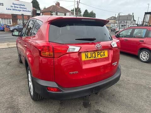 Toyota RAV4 2.2 D-CAT Icon Auto 4WD Euro 5 5dr - U79965