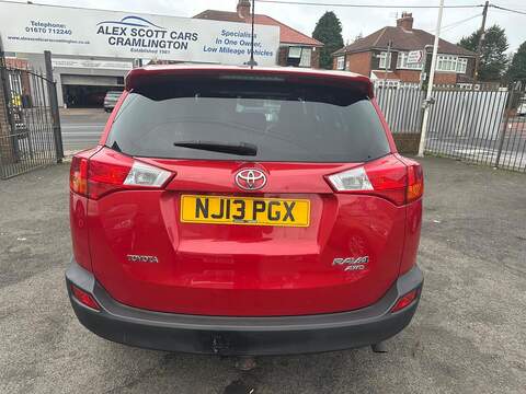 Toyota RAV4 2.2 D-CAT Icon Auto 4WD Euro 5 5dr - U79965