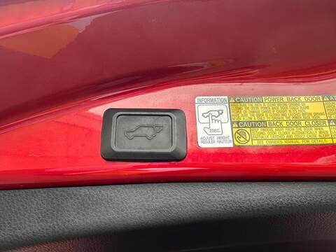 Toyota RAV4 2.2 D-CAT Icon Auto 4WD Euro 5 5dr - U79965