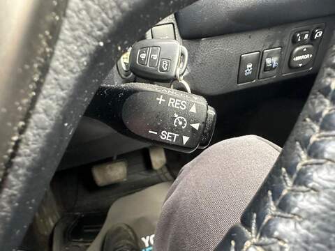 Toyota RAV4 2.2 D-CAT Icon Auto 4WD Euro 5 5dr - U79965