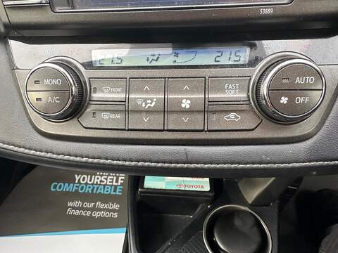 Toyota RAV4 2.2 D-CAT Icon Auto 4WD Euro 5 5dr - U79965