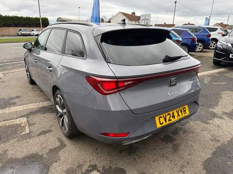 SEAT Leon 1.0 eTSI MHEV FR Sport DSG Euro 6 (s/s) 5dr - U79966