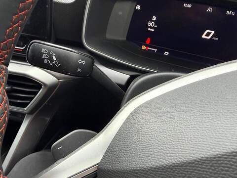 SEAT Leon 1.0 eTSI MHEV FR Sport DSG Euro 6 (s/s) 5dr - U79966