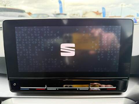 SEAT Leon 1.0 eTSI MHEV FR Sport DSG Euro 6 (s/s) 5dr - U79966