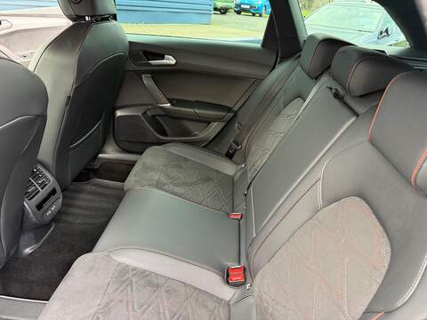 SEAT Leon 1.0 eTSI MHEV FR Sport DSG Euro 6 (s/s) 5dr - U79966