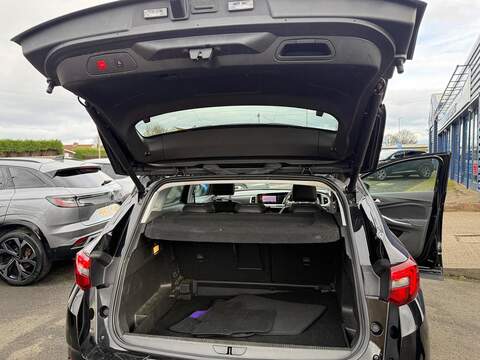 Vauxhall Grandland 1.2 Turbo Ultimate Auto Euro 6 (s/s) 5dr - U79968