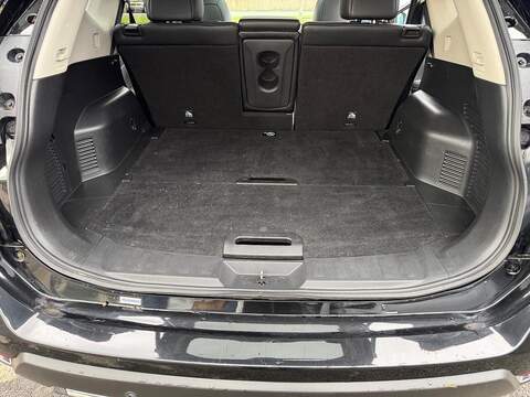 Nissan X-Trail 1.6 dCi Tekna Euro 6 (s/s) 5dr - U79976