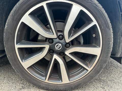 Nissan Qashqai 1.6 DIG-T Tekna 2WD Euro 6 (s/s) 5dr - U79977