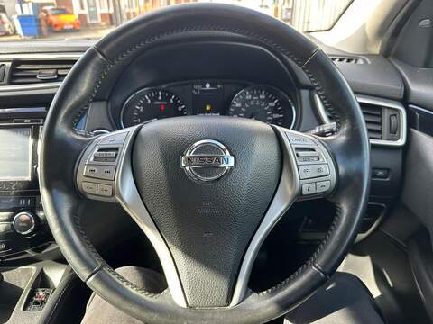 Nissan Qashqai 1.6 DIG-T Tekna 2WD Euro 6 (s/s) 5dr - U79977