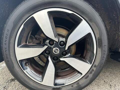 Nissan Qashqai 1.5 dCi N-Vision 2WD Euro 6 (s/s) 5dr - U79978