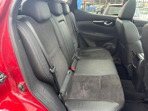 Nissan Qashqai 1.5 dCi N-Vision 2WD Euro 6 (s/s) 5dr - U79978