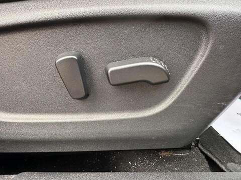 Nissan Qashqai 1.5 dCi N-Vision 2WD Euro 6 (s/s) 5dr - U79978