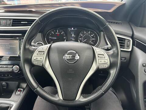 Nissan Qashqai 1.5 dCi N-Vision 2WD Euro 6 (s/s) 5dr - U79978
