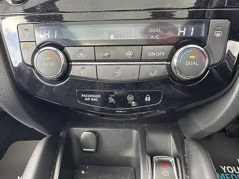 Nissan Qashqai 1.5 dCi N-Vision 2WD Euro 6 (s/s) 5dr - U79978