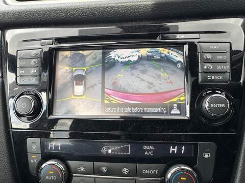 Nissan Qashqai 1.5 dCi N-Vision 2WD Euro 6 (s/s) 5dr - U79978