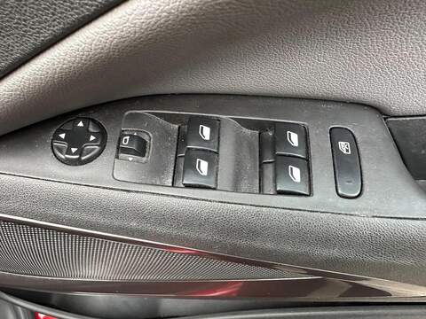 Vauxhall Crossland X 1.6 Turbo D ecoTEC Elite Nav Euro 6 (s/s) 5dr - U79979