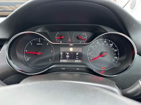 Vauxhall Crossland X 1.6 Turbo D ecoTEC Elite Nav Euro 6 (s/s) 5dr - U79979