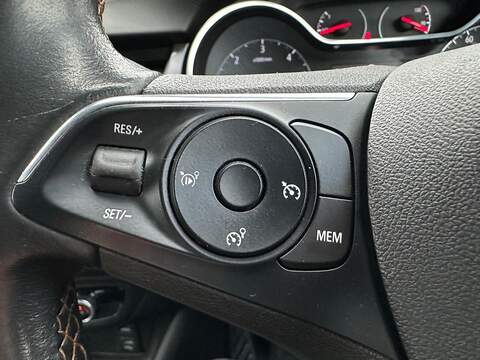 Vauxhall Crossland X 1.6 Turbo D ecoTEC Elite Nav Euro 6 (s/s) 5dr - U79979