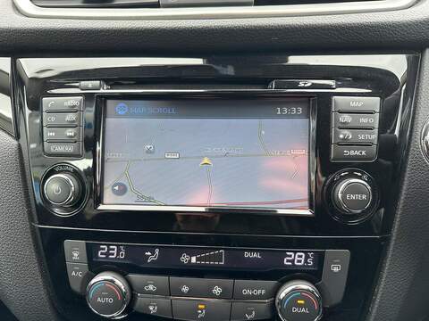 Nissan Qashqai 1.2 DIG-T N-Connecta 2WD Euro 6 (s/s) 5dr - U79980