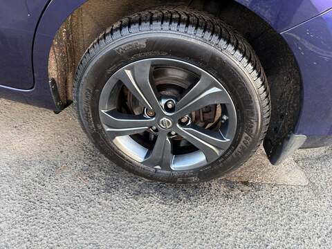 Nissan Pulsar 1.2 DIG-T Acenta Hatchback 5dr Petrol Manual Euro 5 (s/s) Euro 5 (115 ps) - U79984