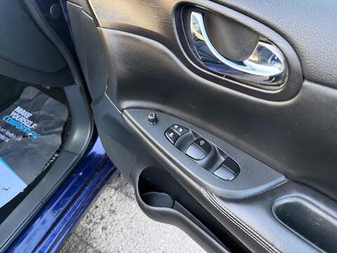 Nissan Pulsar 1.2 DIG-T Acenta Hatchback 5dr Petrol Manual Euro 5 (s/s) Euro 5 (115 ps) - U79984