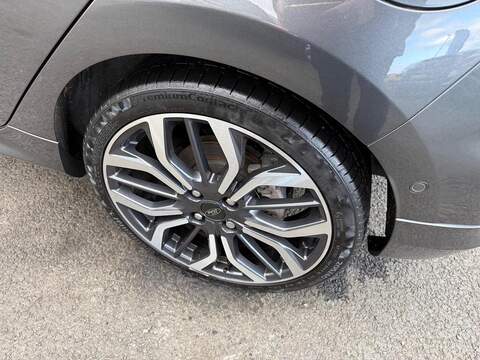 Ford Fiesta 1.0T EcoBoost MHEV ST-Line X Edition Hatchback 5dr Petrol DCT Euro 6 (s/s) (125 ps) - U79987