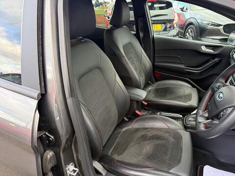 Ford Fiesta 1.0T EcoBoost MHEV ST-Line X Edition Hatchback 5dr Petrol DCT Euro 6 (s/s) (125 ps) - U79987