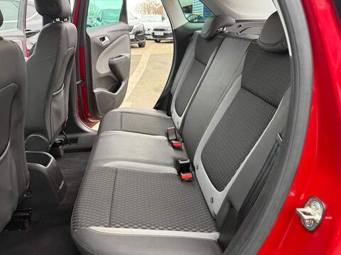 Vauxhall Crossland X 1.5 Turbo D Elite Nav SUV 5dr Diesel Manual Euro 6 (s/s) (102 ps) - U79988