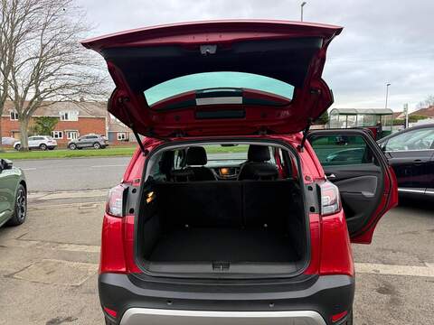 Vauxhall Crossland X 1.5 Turbo D Elite Nav SUV 5dr Diesel Manual Euro 6 (s/s) (102 ps) - U79988