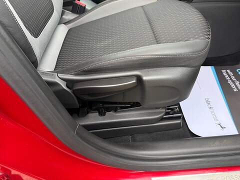 Vauxhall Crossland X 1.5 Turbo D Elite Nav SUV 5dr Diesel Manual Euro 6 (s/s) (102 ps) - U79988