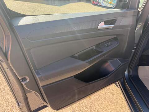 Volkswagen Caddy Maxi 2.0 TDI Life DSG Euro 6 (s/s) 5dr - U79990