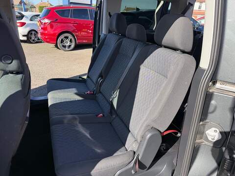 Volkswagen Caddy Maxi 2.0 TDI Life DSG Euro 6 (s/s) 5dr - U79990