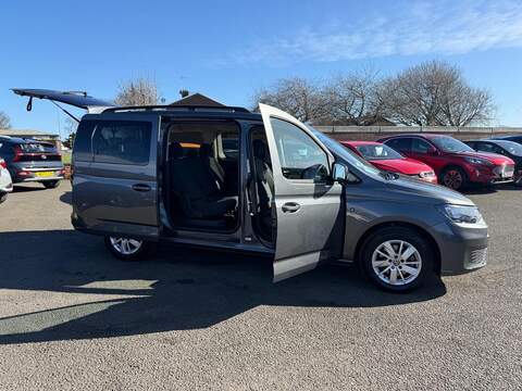 Volkswagen Caddy Maxi 2.0 TDI Life DSG Euro 6 (s/s) 5dr - U79990