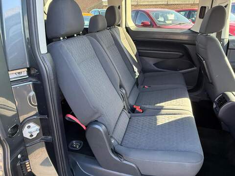 Volkswagen Caddy Maxi 2.0 TDI Life DSG Euro 6 (s/s) 5dr - U79990