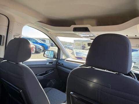Volkswagen Caddy Maxi 2.0 TDI Life DSG Euro 6 (s/s) 5dr - U79990